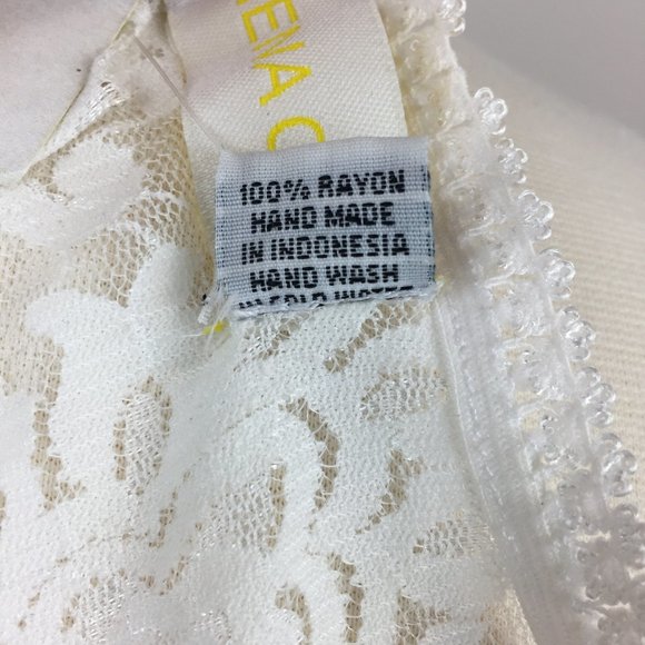 NWT Nena Chic Lace Top One Size (Fits like XS/S) - Picture 8 of 9